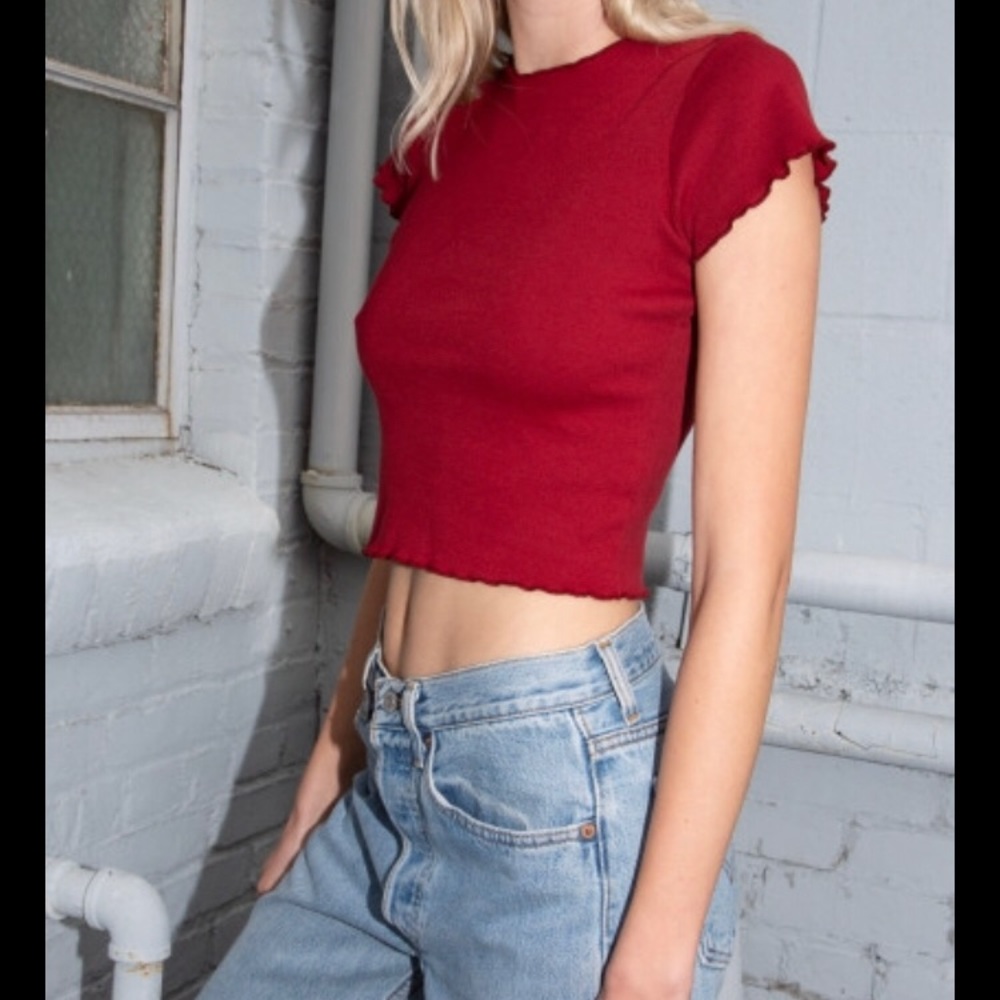 Brandy Melville red lettuce top